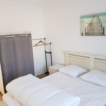 Апартаменты Appart Cosy Plein Centre Сен-Поль-де-Леон Экстерьер фото